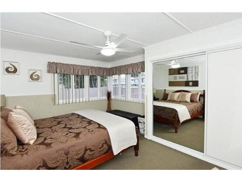 11 Hanlon Street, Newtown QLD 4350