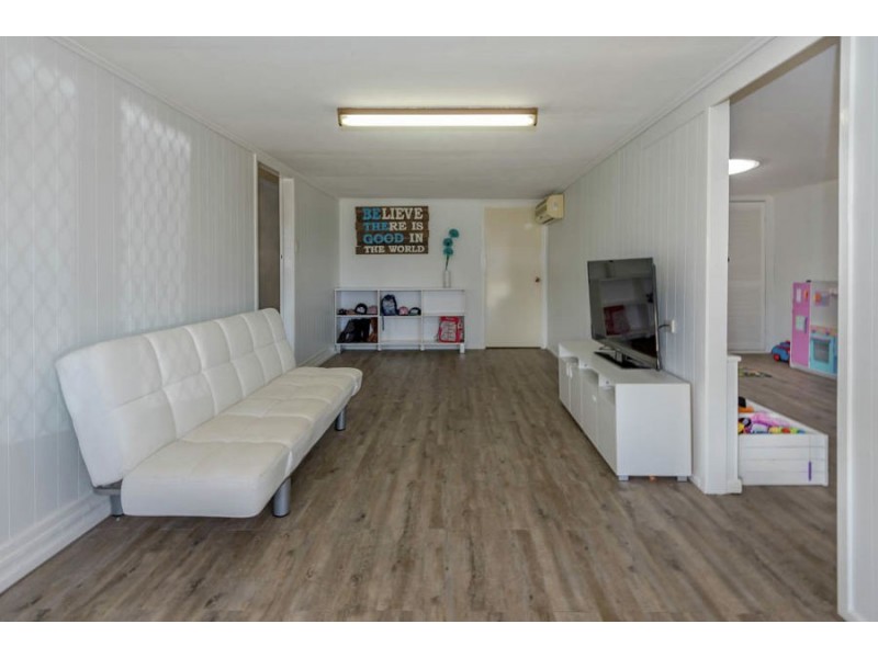 368 North Street, Wilsonton QLD 4350
