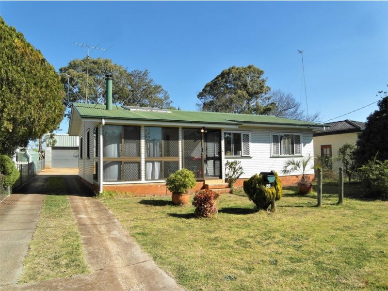 36 Weetwood Street, Newtown QLD 4350