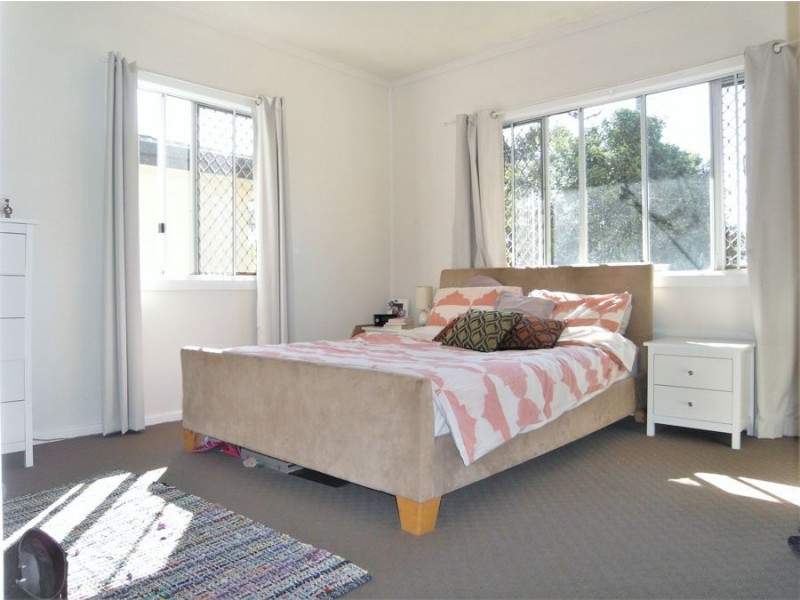 36 Weetwood Street, Newtown QLD 4350