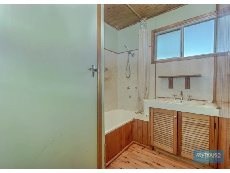 1 Ball Street, Drayton QLD 4350