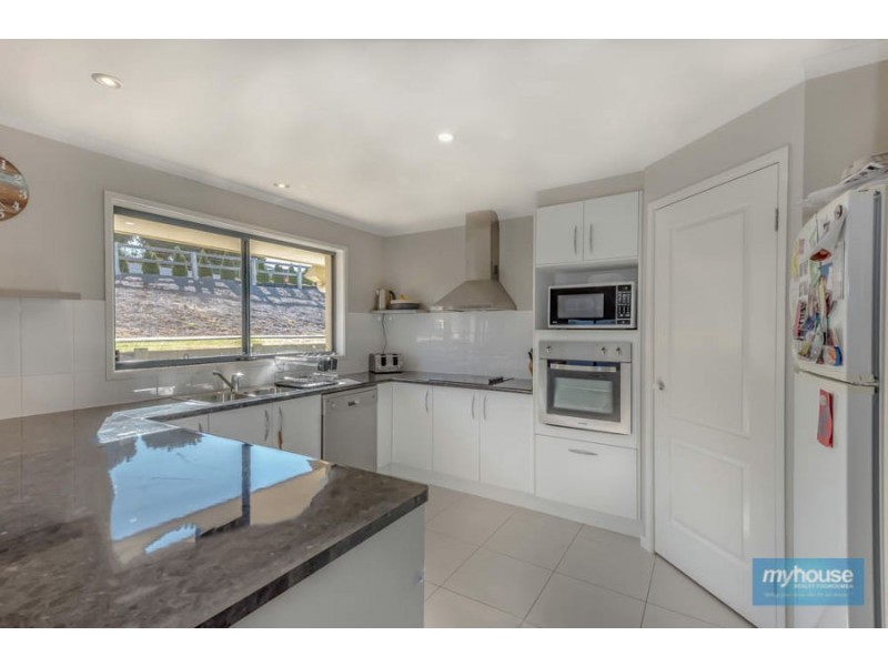 60 Beauly Drive, Top Camp QLD 4350
