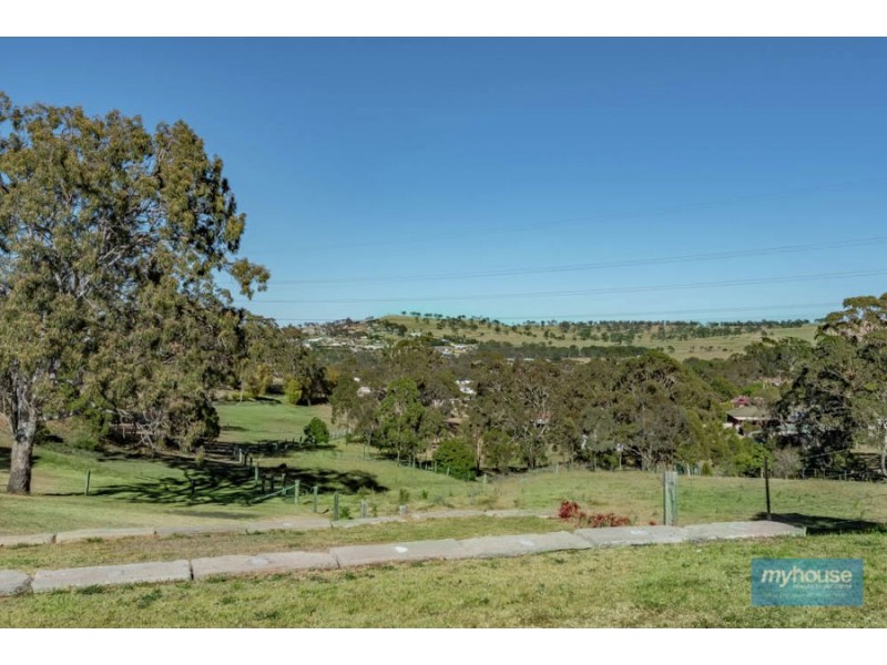 60 Beauly Drive, Top Camp QLD 4350