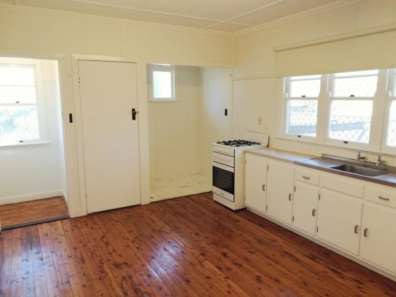 126 Ramsay Street, Centenary Heights QLD 4350