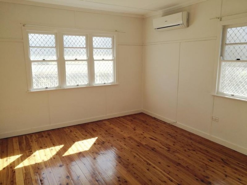 126 Ramsay Street, Centenary Heights QLD 4350