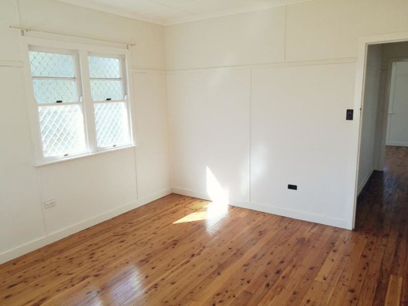 126 Ramsay Street, Centenary Heights QLD 4350