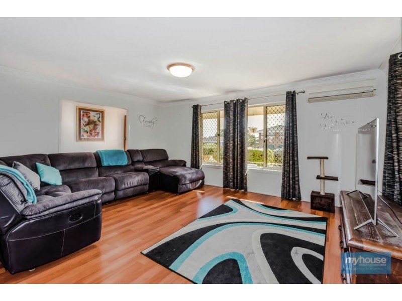 10 Erin Street, Wilsonton QLD 4350