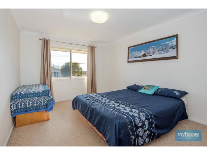 10 Erin Street, Wilsonton QLD 4350