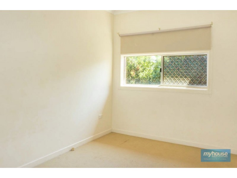 11 McCook Street, South Toowoomba QLD 4350