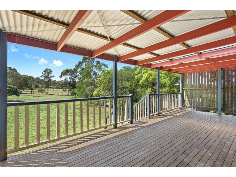 6 Hillview Crescent, Gowrie Junction QLD 4352