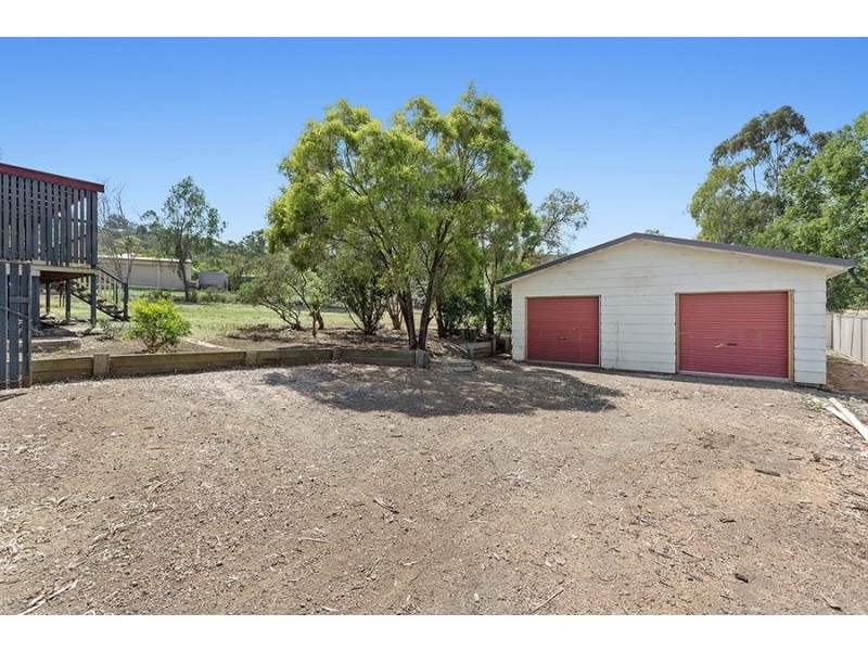6 Hillview Crescent, Gowrie Junction QLD 4352