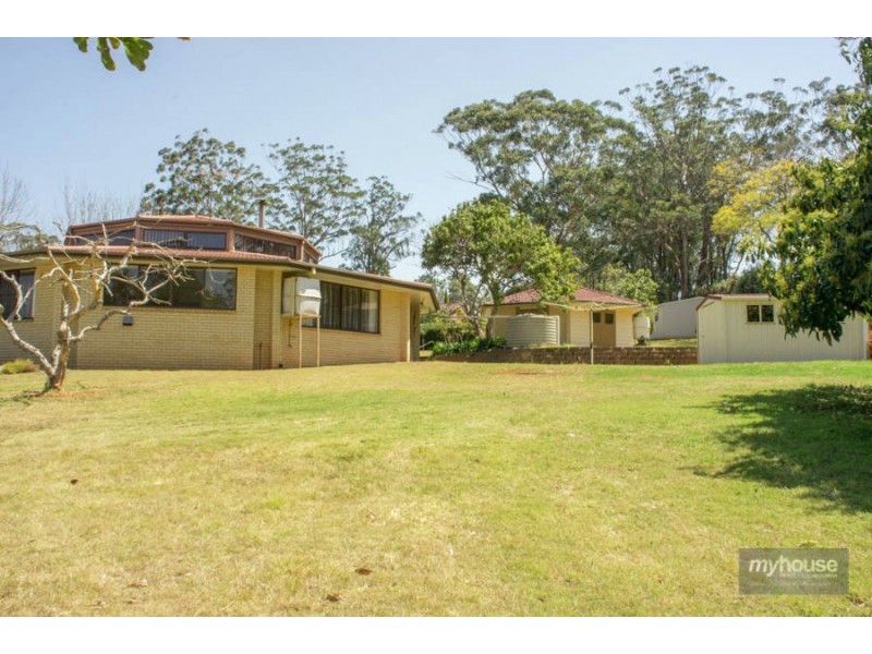 17 Niddrie Drive, Middle Ridge QLD 4350