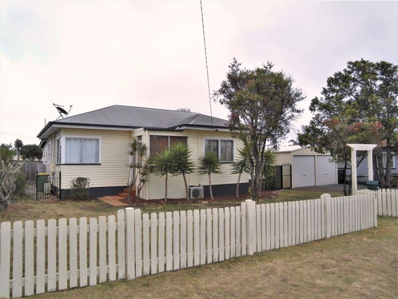 7 Cay Street, Newtown QLD 4350