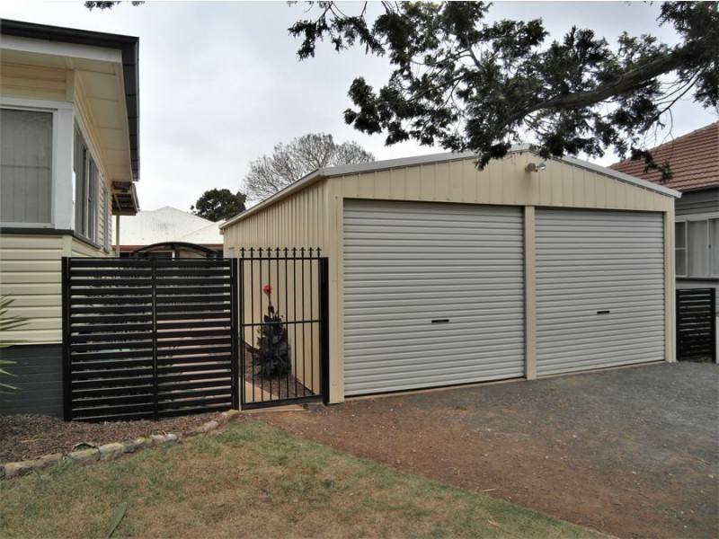 7 Cay Street, Newtown QLD 4350