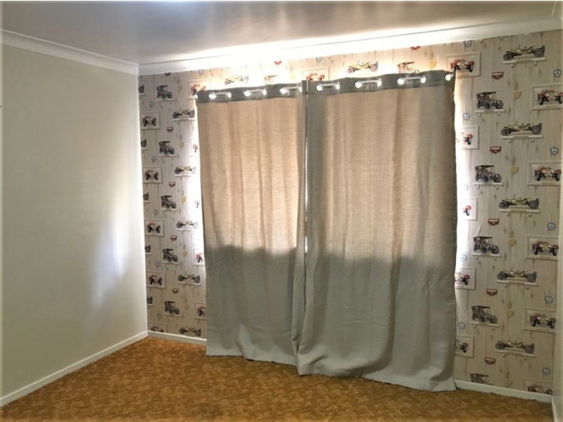 1 Winifred Street, South Toowoomba QLD 4350