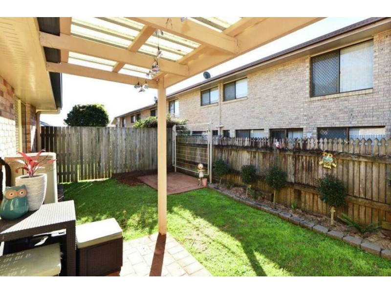 3/27 Gladstone Street, Newtown QLD 4350