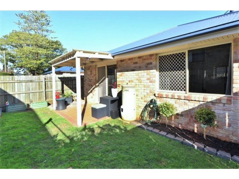 3/27 Gladstone Street, Newtown QLD 4350