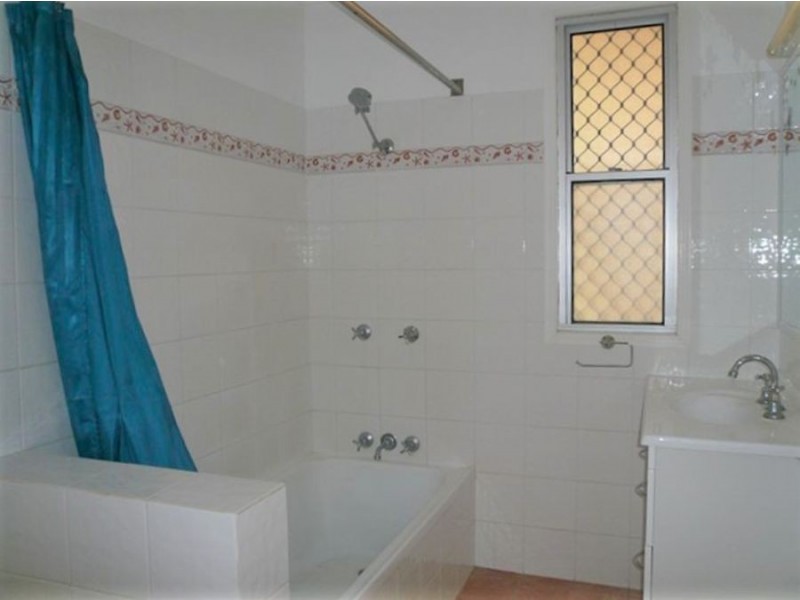 4 Morton Street, South Toowoomba QLD 4350