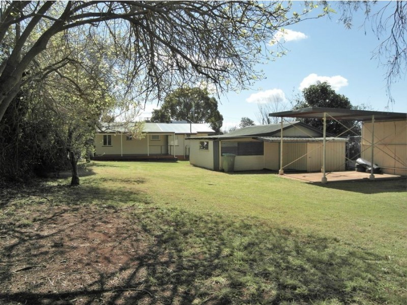 44 Bass Street, Centenary Heights QLD 4350