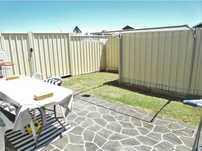 1/6 Salisbury Street, Darling Heights QLD 4350