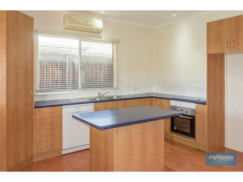 11 McCook Street, South Toowoomba QLD 4350