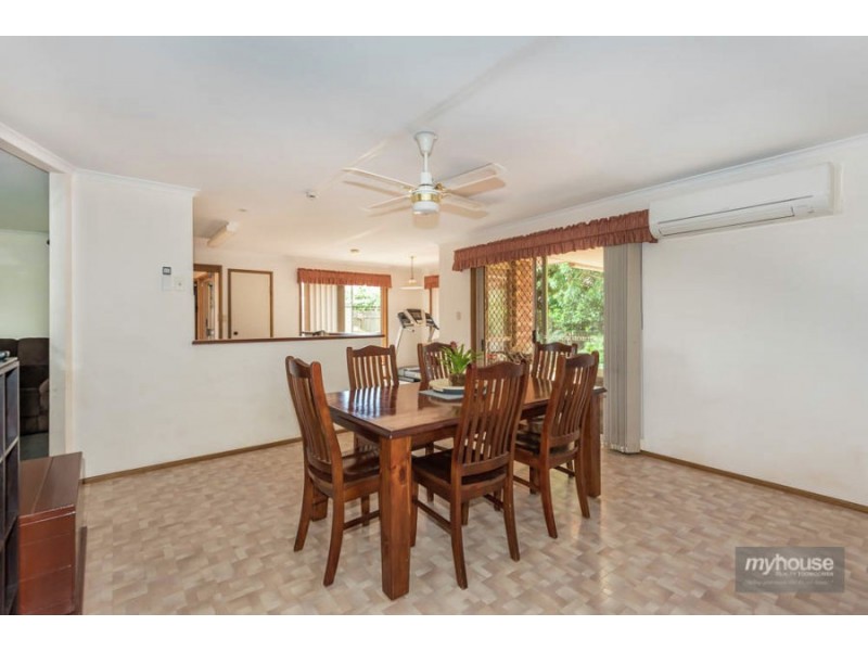 9 Prowse Street, Rockville QLD 4350