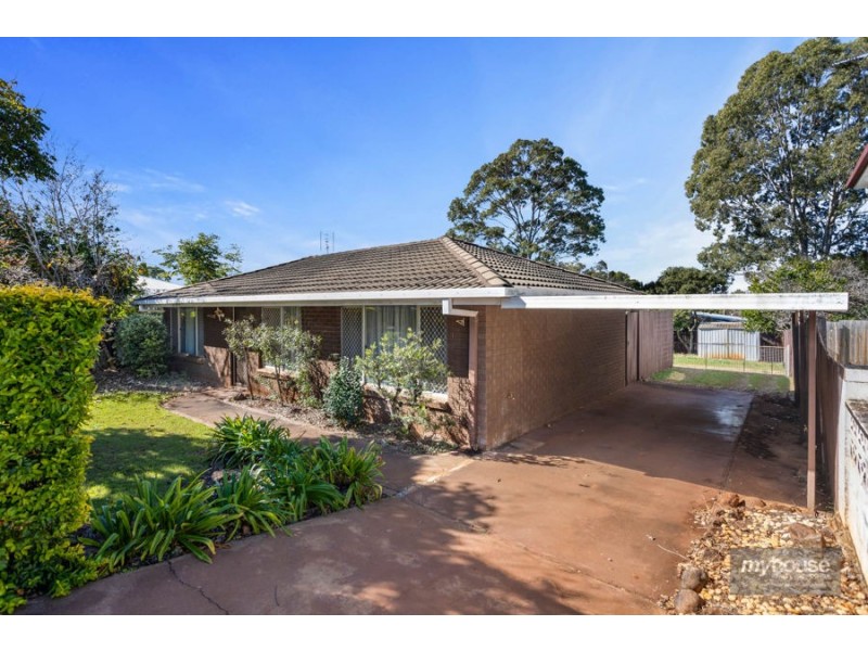24 Noll Street, Kearneys Spring QLD 4350
