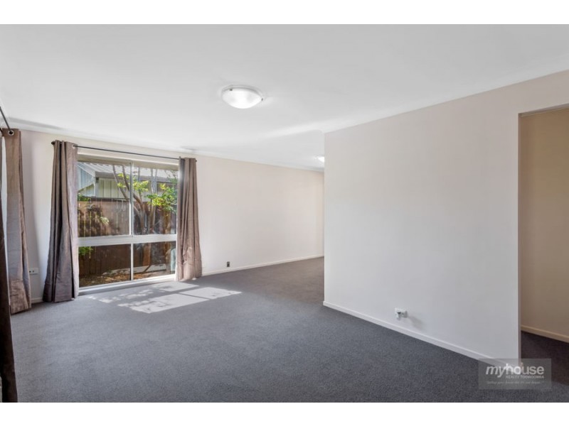 24 Noll Street, Kearneys Spring QLD 4350