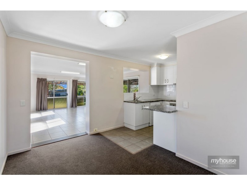 24 Noll Street, Kearneys Spring QLD 4350