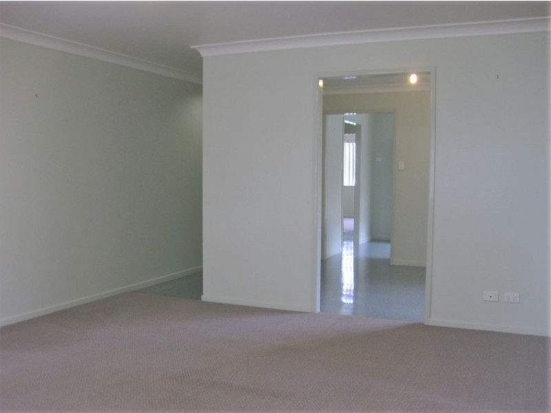 17a Kenilworth Street, North Toowoomba QLD 4350
