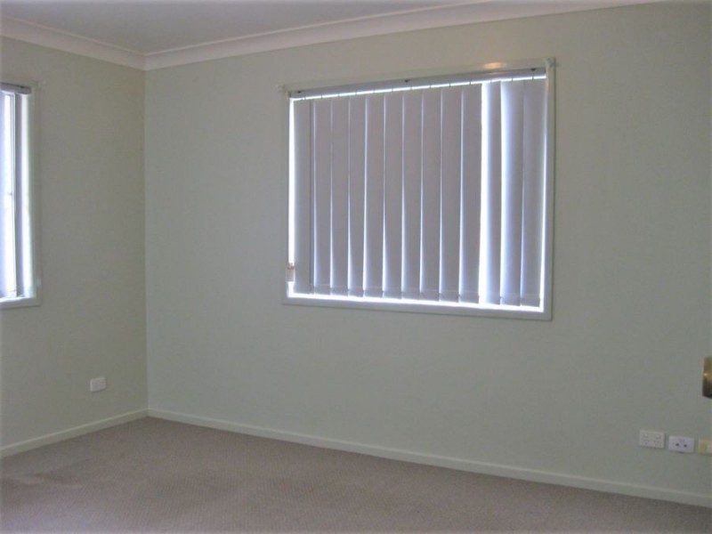 17a Kenilworth Street, North Toowoomba QLD 4350
