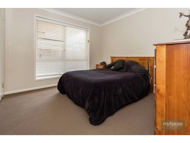 2/152 Kearney Street, Kearneys Spring QLD 4350
