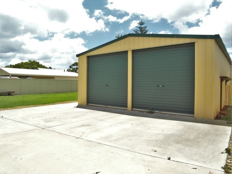 2 Ranfurly Street, Newtown QLD 4350