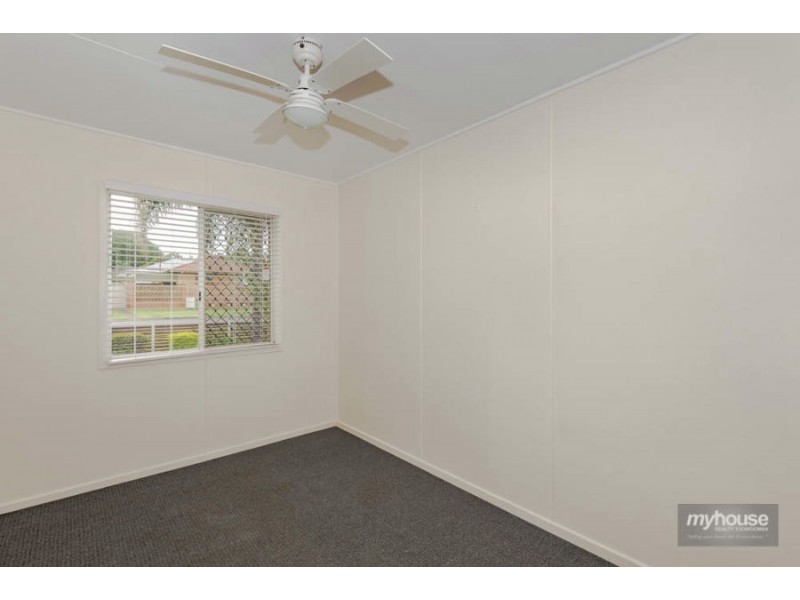 4 Klein Street, South Toowoomba QLD 4350