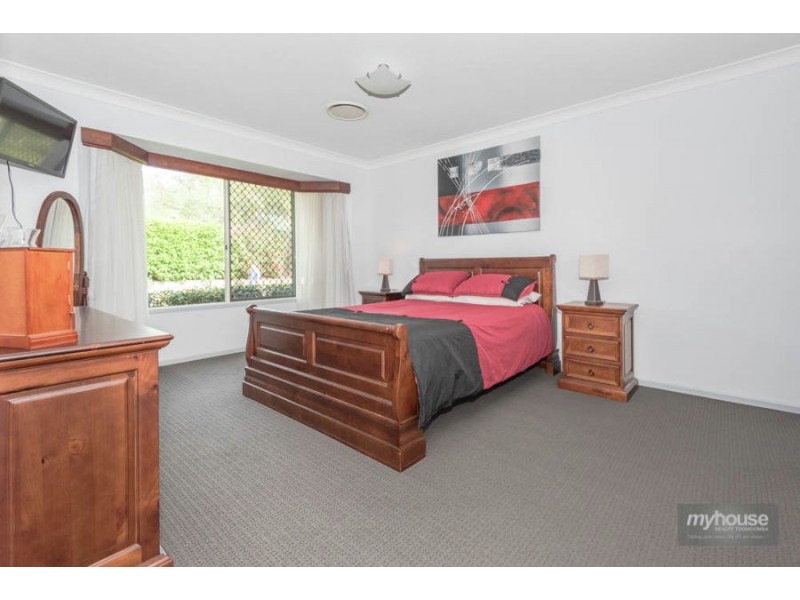 34 Wareena Crescent, Glenvale QLD 4350