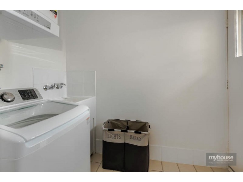 34 Wareena Crescent, Glenvale QLD 4350