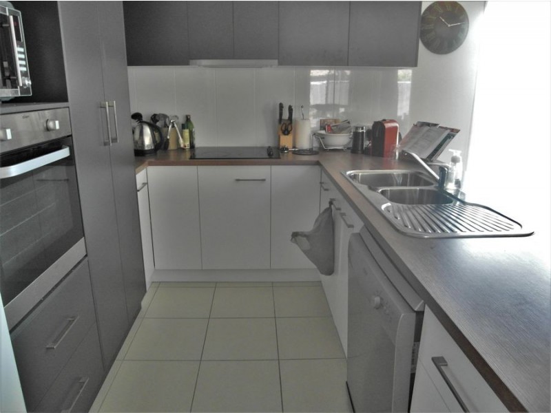 2/20 Payne Street, Wilsonton QLD 4350