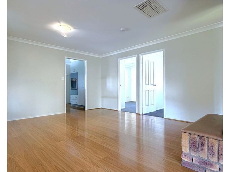 15 Poinciana Street, Newtown QLD 4350