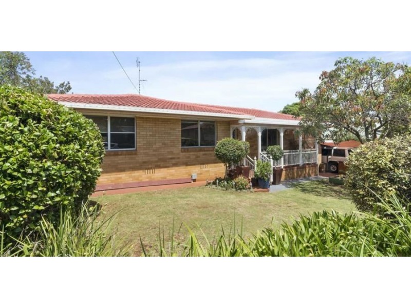 6 Athol Street, Harlaxton QLD 4350