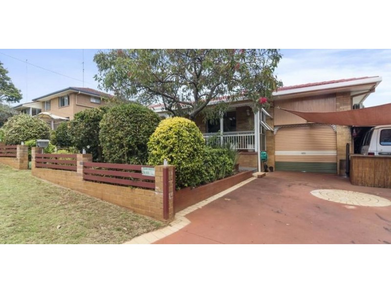 6 Athol Street, Harlaxton QLD 4350