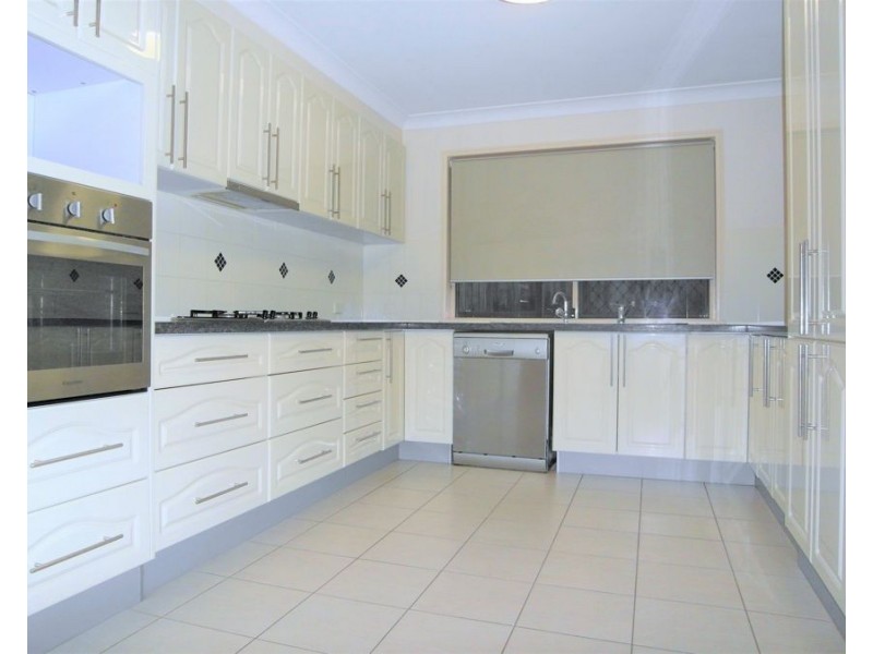 2/150 Tor Street, Rockville QLD 4350