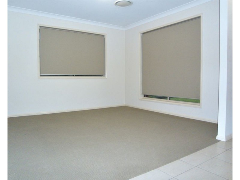 2/150 Tor Street, Rockville QLD 4350