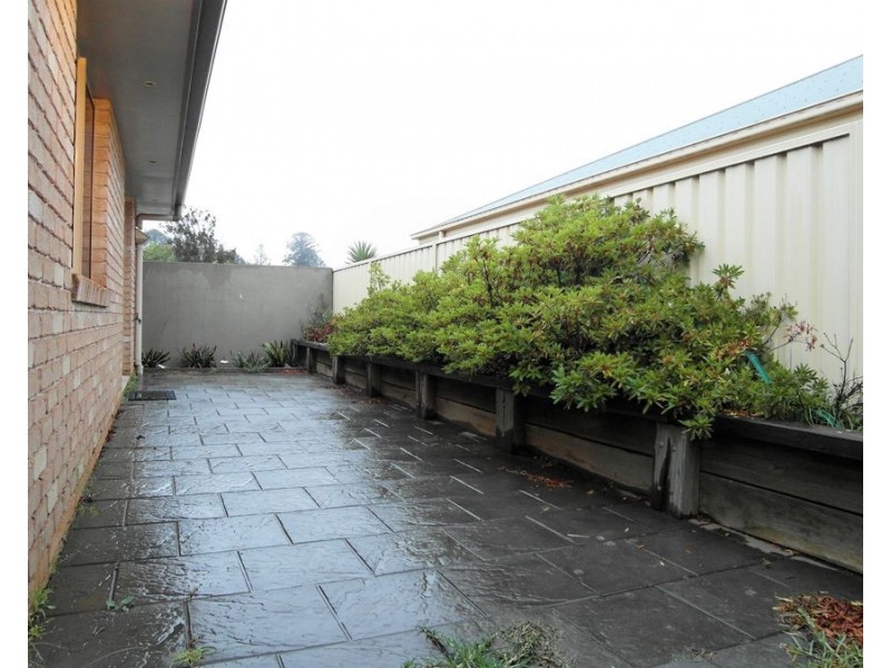 2/150 Tor Street, Rockville QLD 4350