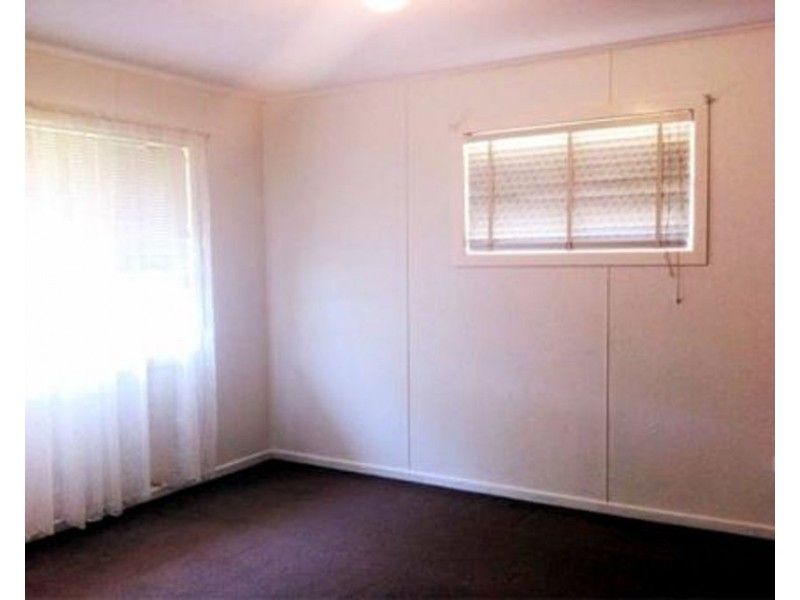 3 Wolseley, North Toowoomba QLD 4350