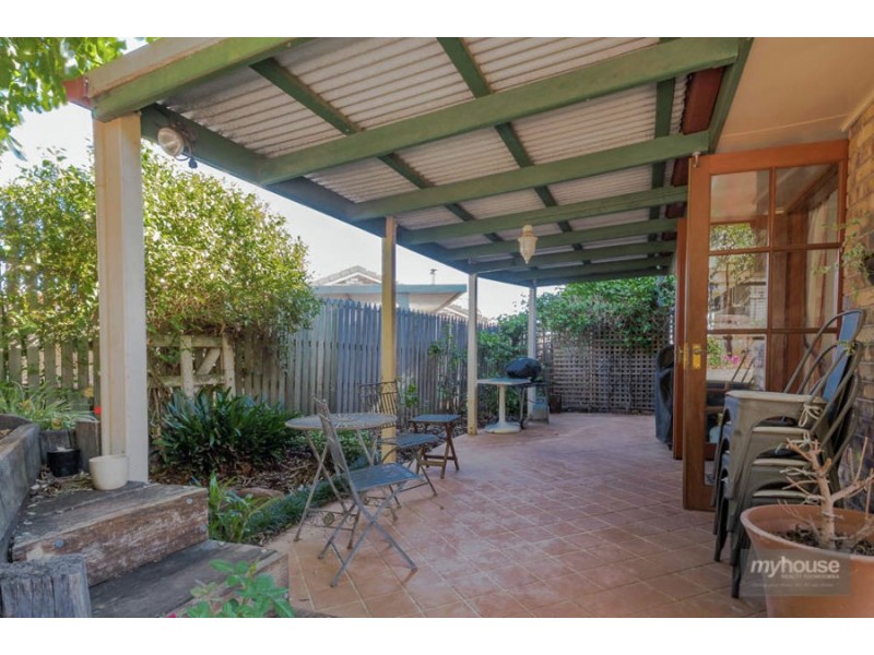 2 Weir Court, Harristown QLD 4350
