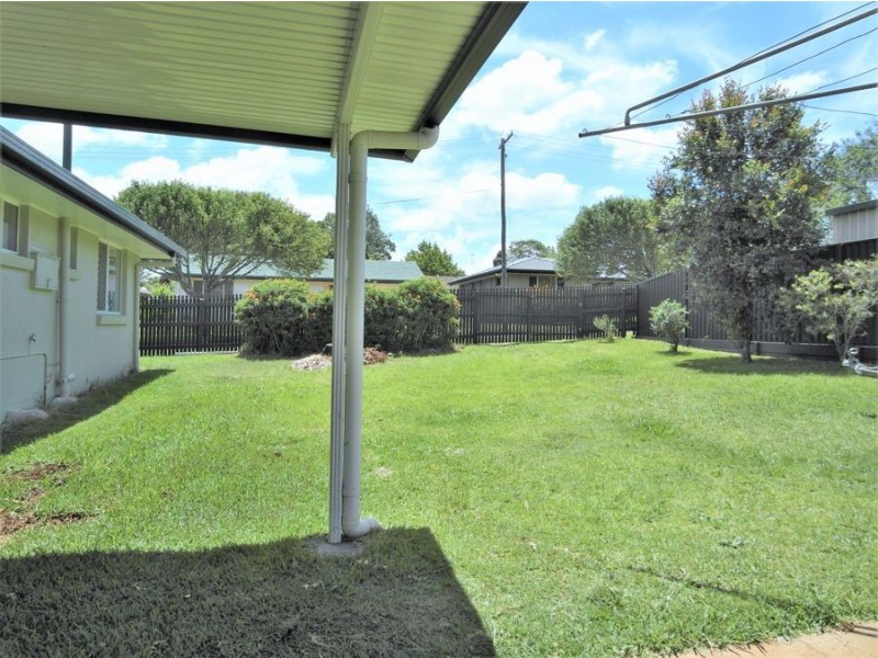 73 Debra Street, Centenary Heights QLD 4350