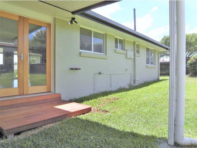 73 Debra Street, Centenary Heights QLD 4350