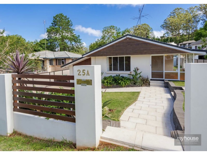 25A North Street, Mount Lofty QLD 4350