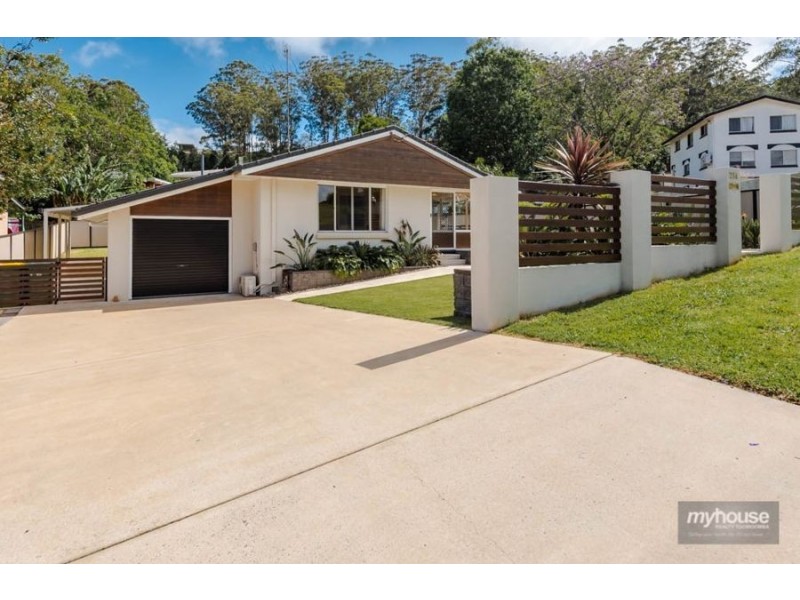 25A North Street, Mount Lofty QLD 4350