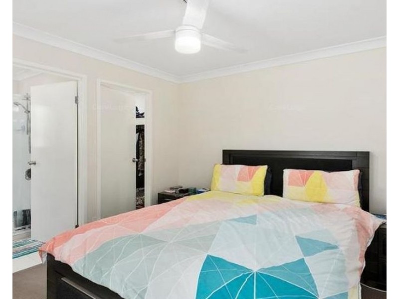 6 Samuel Court, Darling Heights QLD 4350